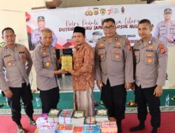 Kapolres Pidie Jaya Dorong Literasi dengan Distribusi Buku, Diwakili oleh Wakapolres