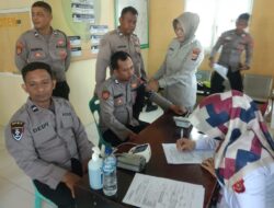 Sie Dokkes Polres Pidie Jaya periksa kesehatan fisik sejumlah personil polres dan Polsek