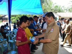 Bupati Hadiri Penyerahan Pupuk PT Lonsum