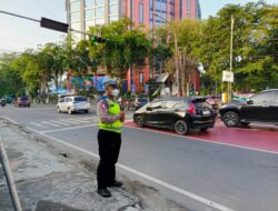 *Pengaturan Pos Padat pagi dilaksanakan Unit Personel Sat Lantas Polrestabes Medan.