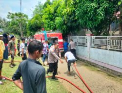 Kolaborasi: Polsek Trienggadeng, Damkar, dan Masyarakat Selamatkan Balai Pengajian Darul Fatih dari Kebakaran di Trienggadeng