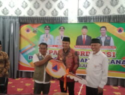 Bertepatan Dengan Hari Kesiapsiagaan Bencana Serentak Nasional Tahun 2024 Bupati Sijunjung Menerima Bantuan Dari BNPB Pusat