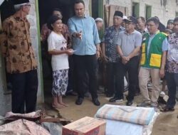 Bupati Sijunjung Benny Dwifa Yuswir Tinjau Lokasi Bencana Banjiri Bandang Desa Kampung Baru.