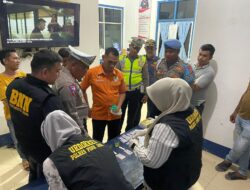 Sat Lantas Polres Pidie Jaya Cegah Kecelakaan dengan Tes Urine Sopir Angkutan Umum