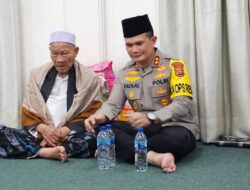 Kapolres Pidie Jaya Bersilaturrahmi Dengan Abu Usman Kuta Krueng: Menguatkan Sinergi Antara Ulama dan Kepolisian