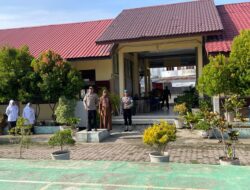 Kapolsek Meureudu Pimpin Upacara Hari Senin di SMA Negeri 1 Meureudu