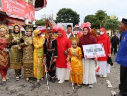 Meriahkan Karnaval Memperingati HUT RI Ke-79, Kapolres Aceh Tengah Hadir beri Semangat kepada Para Peserta