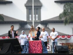 Bey Machmudin Resmi Buka West Java Festival 2024