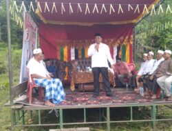 Masyarakat Suro Makmur Menyambut Kehadiran Paslon Sahabat Penuh Dengan mangat