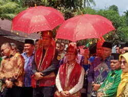 Wamen Dikdasmen Fajar Riza Ul Haq Resmikan Mesjid Buya Syafi’i Ma’arif Sijunjung