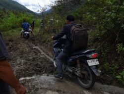 Jalan Lintas Rebe Blangkejeren Tertutup Total Dengan Lumpur