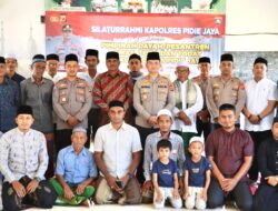 Perkuat Sinergi dengan Tokoh Agama, Kapolres Pidie Jaya Silaturrahmi ke YPI Darussa’adah Langgien