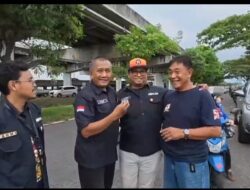 Pembagian 1000 Takzil di Surabaya oleh Pajero One