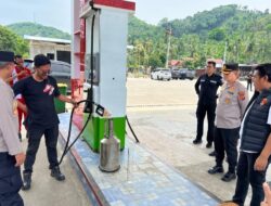 Kapolres Pidie Jaya Sidak Pasar dan SPBU: Pastikan Stok Sembako dan BBM Stabil Selama Ramadhan