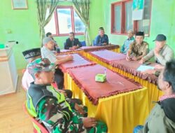 Mempererat Sinergitas, Babinsa Komsos Bersama Perangkat Desa dan Tomas