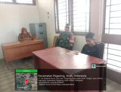 Babinsa Jalin Komsos Bersama Setaf Kantor Camat Pegasing