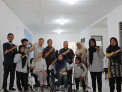 Manajemen PELINDO Regional 1 Kunjungi Rumah Difabel Pelindo, Dukung Semangat Berkarya Peserta Difabel
