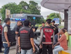 Tegakkan Hukum di Ruang Publik, Polres Pidie Jaya dan Brimob Gencarkan Operasi Anti Premanisme