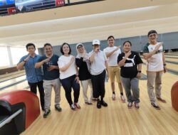 Pegawai Pelindo Regional 1 Latihan Bowling di GOR Bowling Hj Rayati Syafrin