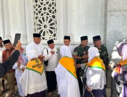 Komandan Batalyon C Brimob Polda Sumut Hadiri Pemberangkatan Jemaah Haji Kloter 20 Tapsel Tahun 2025