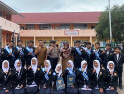 Kasat Samapta Polres Bener Meriah jadi Pembina Upacara di SMPN 1 Bukit, Sampaikan Pesan Penting Soal Narkoba dan Bullying