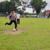 Kapolres Binjai Lakukan Tendangan Bola Pertama Dalam Pembukaan Turnamen