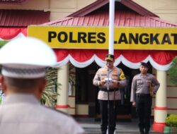 Dalam Rangka Ops Kepolisian Patuh Toba 2025, Kapolres Langkat Langsung Pimpin Apel Gelar Pasukan