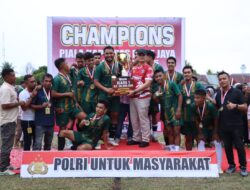 Kapolres Pidie Jaya Cup 2025 Resmi Ditutup, Ribuan Penonton Padati Laga Final CST United vs AJ Motor FC