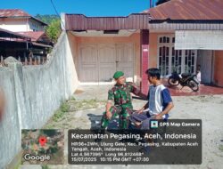 Ciptakan Lingkungan Aman, Babinsa Komsos Bersama Masyarakat Desa Ujung Gele