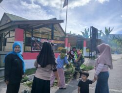 Babinsa Kerja Bakti Bersama Ibu-ibu PKK, Upaya Mewujudkan Kepedulian Terhadap Lingkungan