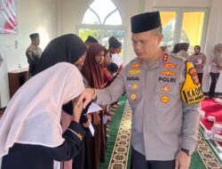 Sinergi Spiritual dan Sosial, Polres Pidie Jaya Gelar Binrohtal dan Santunan Anak Yatim