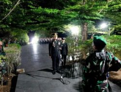 Kapolres Sijunjung Pimpin Apel Kehormatan dan Renungan Suci Dalam Rangka Hut RI Ke 80