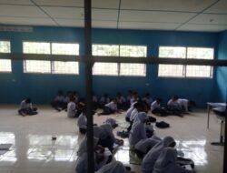 Kondisi SMP Negeri 32 Takengon Memprihatinkan, Siswa Kelas 1 Belajar di Lantai