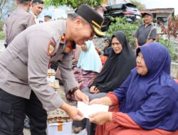 Sambut HUT RI ke-80, Polres Aceh Tengah Gelar Bakti Sosial Bagikan 20 Paket Sembako dan Tali Asih