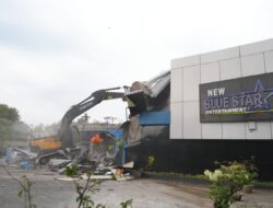 Di Langkat, Polda Sumut Robohkan Diskotik New Blue Star ,Sarang Narkoba dan Tak Berizin