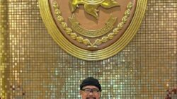Prof Dr Sutan NasomalDesak Presiden RI: Hukum Mafia Ilegal Niaga Black Stone di Gorontalo! kasus Black Stone Jangan Dipandang Remeh!