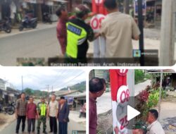 Wujud Kepedulian Babinsa, Gotong Royong Bangun Gapura Sambut HUT RI ke-80