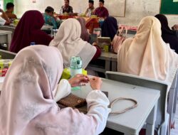 Syofian Hendri , S.Pd.I , M.M Anggota DRPD Provinsi Sumbar Lakukan Sosialisasi Perda Provinsi Sumbar No 2 Tahun 2019 .