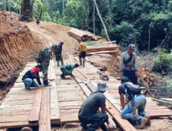“Jembatan TMMD ke-126 di Aceh Tengah Capai 50 Persen, Warga Kute Keramil Sambut Gembira”