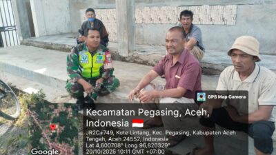 Babinsa Wujudkan Kepedulian Melalui Komsos Bersama Masyarakat Desa Kute Lintang