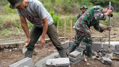 Wujud Kepedulian TNI TMMD, Pembangunan MCK di Arul Gele Sudah 30 Persen Rampung