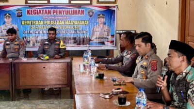 Satbinmas  Polres Sijunjung AKP Usman Nuwidi , S.H Adakan Kegiatan Penyuluhan Dalam Rangka Kemitraan Polisi dan Masyarakat di Nagari Padang Sibusuk.