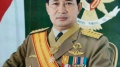 Prof. DR KH Sutan Nasomal: Senyum Jenderal H.M. Soeharto, Simbol Kemakmuran Indonesia