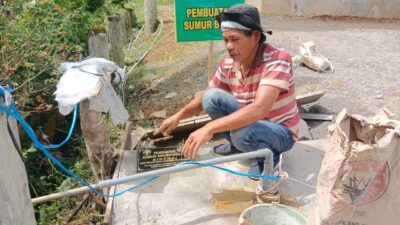 Warga Baweng Nikmati Air Bersih Hasil Sumur Bor TMMD