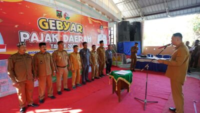 Bupati Sijunjung, melantik Pengurus Forum Wali Nagari (FORWANA) Kabupaten Sijunjung Masa Bakti 2025 -2027