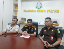 Kejari Padang Koswara,S.H, M.H Tetapkan 3 Tersangka Kasus Kredit Modal Kerja dan Bank Garansi. Salah Satunya Anggota DPRD Sumbar