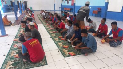Kekompakan Warga Binaan Lapas Pamekasan Gelar Doa Bersama untuk Keluarga Sesama Narapidana