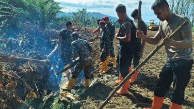 Sinergi Brimob dan TNI Dukung Pemulihan Warga melalui Pembangunan Hunian Tetap