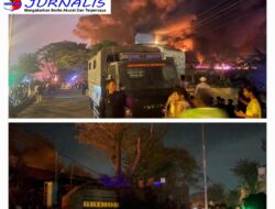 Sigap dan Tanggap, Mobil Armoured Water Cannon (AWC) Brimob Polda Sumut Dikerahkan Padamkan Kebakaran Hebat di PT Garuda Mas Perkasa