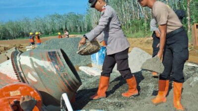 Brimob Sumut Turun Langsung Bangun Hunian Tetap, Warga Desa Napa Mulai Bangkit